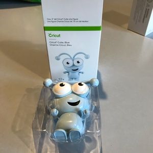 Light blue Cricut cutie